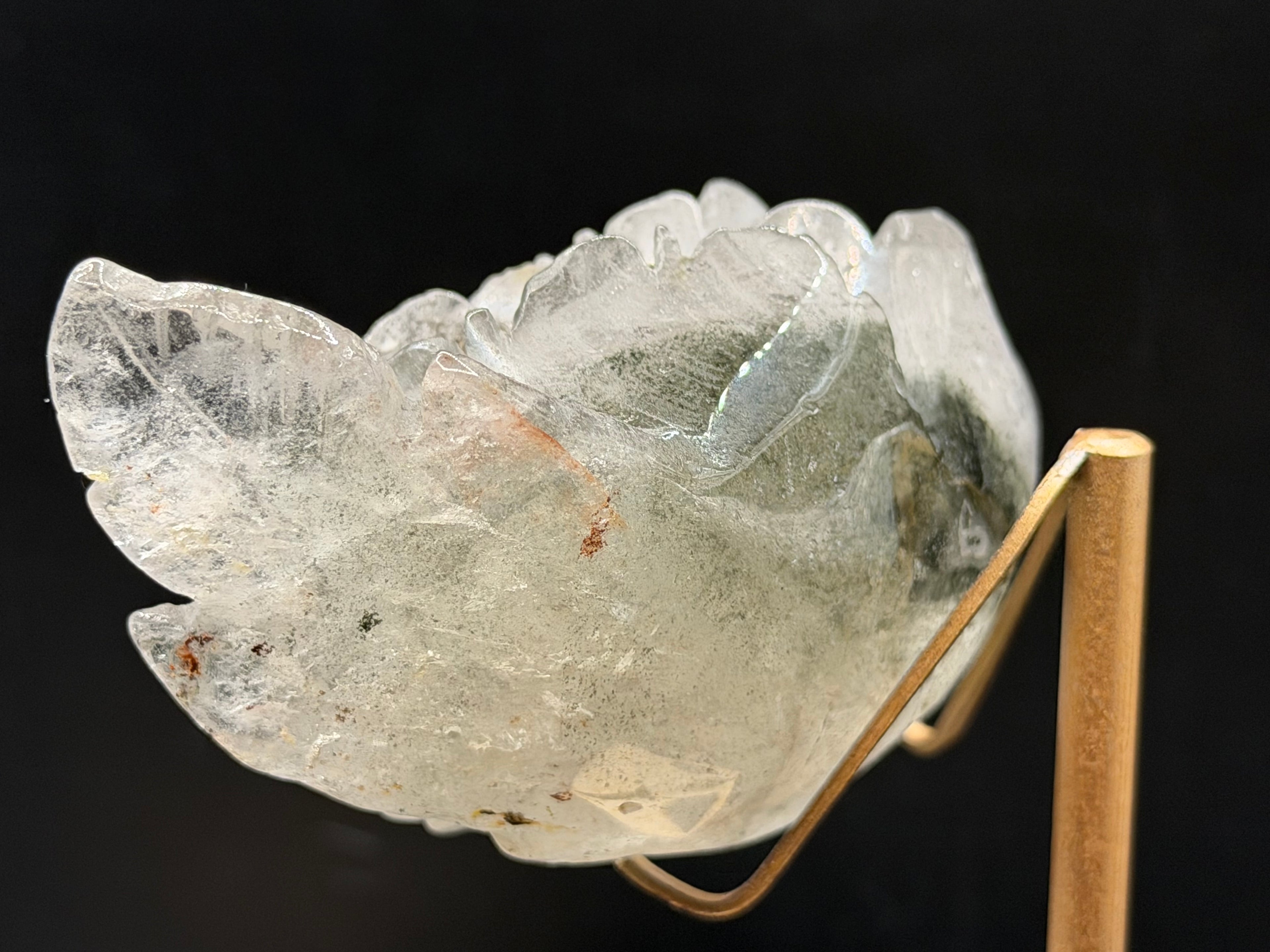 Green Phantom Clear Quartz Rose Crystal Carving
