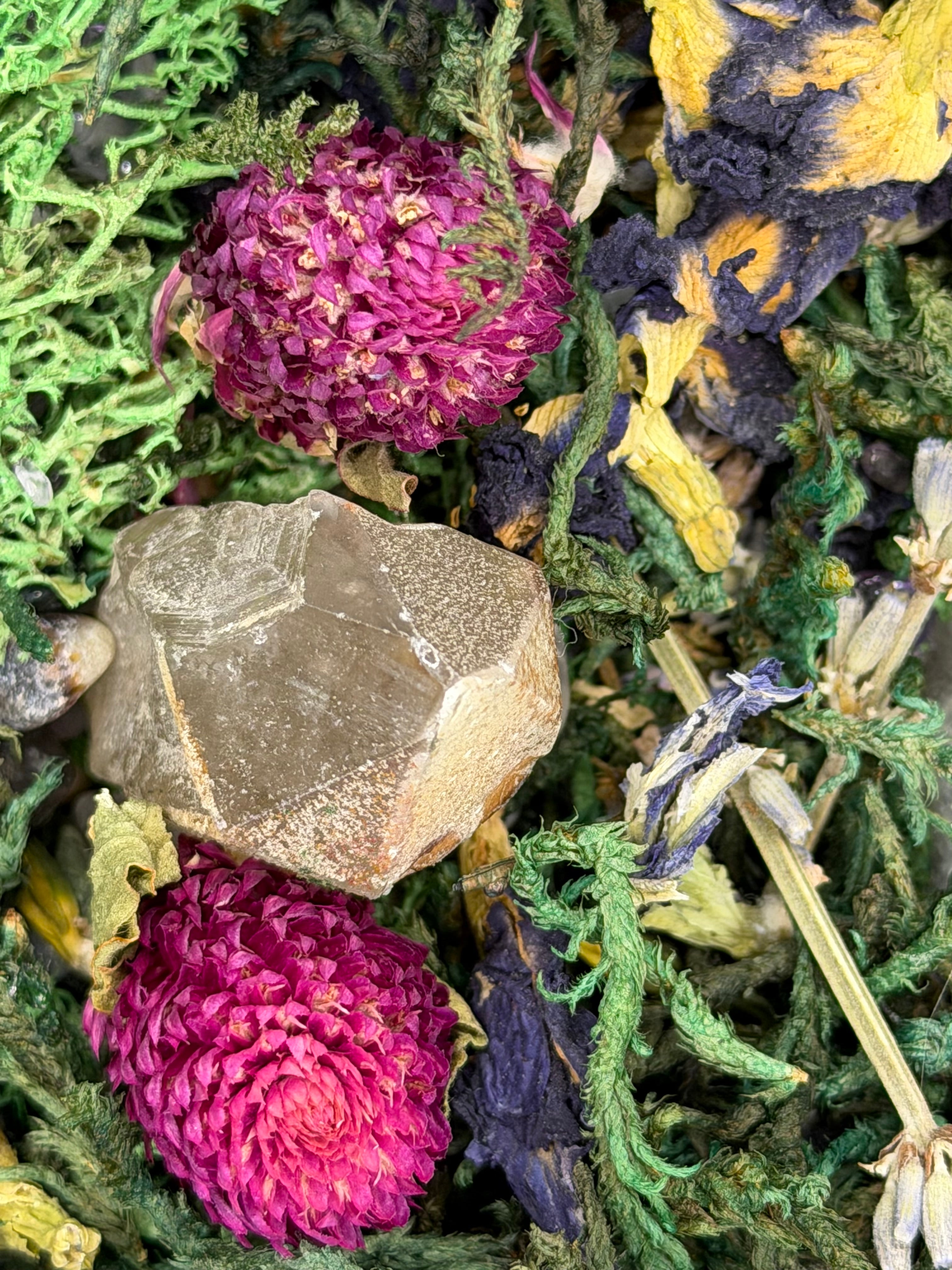 HANDMADE • ONE-OF-A-KIND NATURAL HEALING CRYSTAL GARDEN