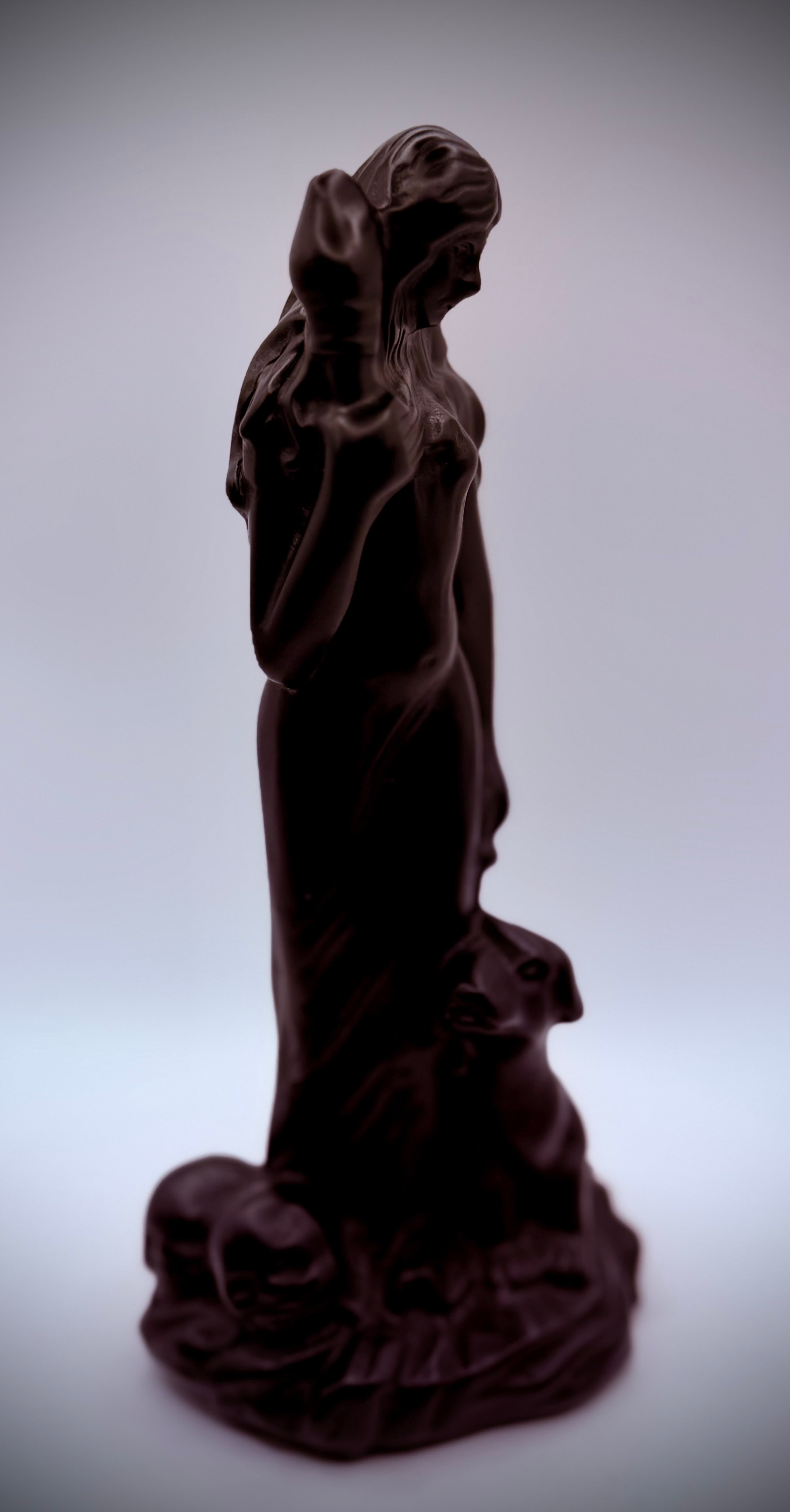 Hecate – Goddess of the Crossroads | Black Obsidian Sculpture